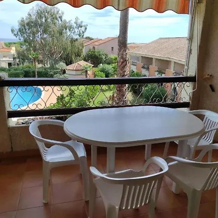 Bel A Avec Piscine Apartmán