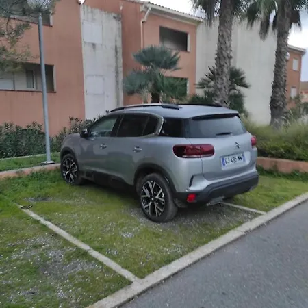 Bel A Avec Piscine Apartmán
